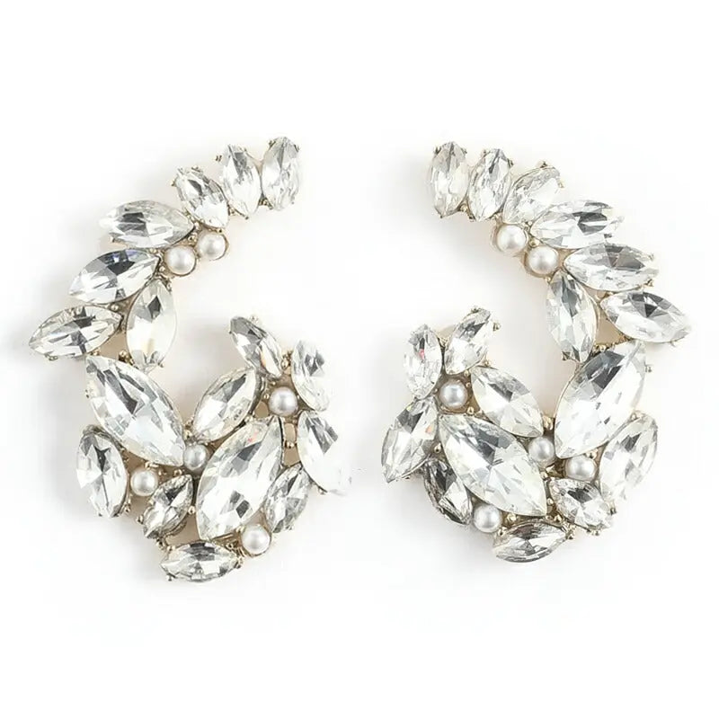 イヤリングピアス結婚式パールアクセサリーパーティーレディースベルフルールイヤリング耳飾りフォーマルウェディングシンプルボリュームお呼ばれ