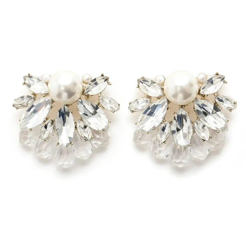 イヤリング ピアス 結婚式 パール アクセサリー パーティー レディース シャルムイヤリング 耳飾り フォーマル ウェディング シンプル ボリューム お呼ばれ パーティードレス通販TwinkleGIrls