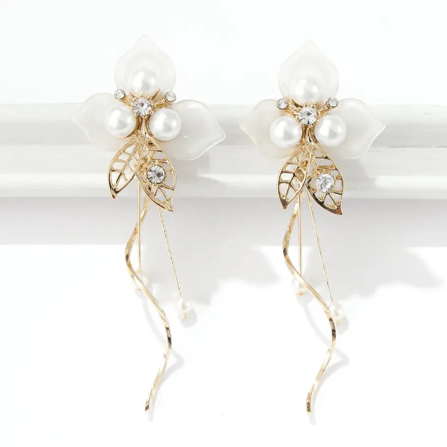 結婚式ピアス大ぶりイヤリングお呼ばれアクセサリーセット可能パーティーパール揺れる