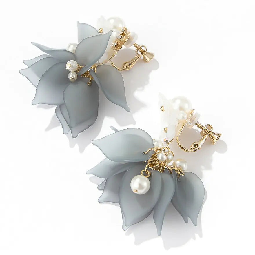 結婚式ピアスイヤリングお呼ばれアクセサリーセット可能パーティーパール揺れるティアドロップ