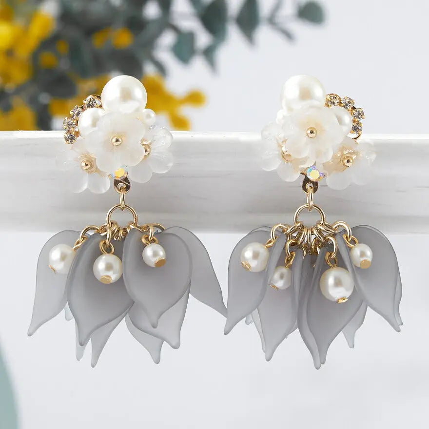 結婚式ピアス大ぶりイヤリングお呼ばれアクセサリーセット可能パーティーパール揺れる