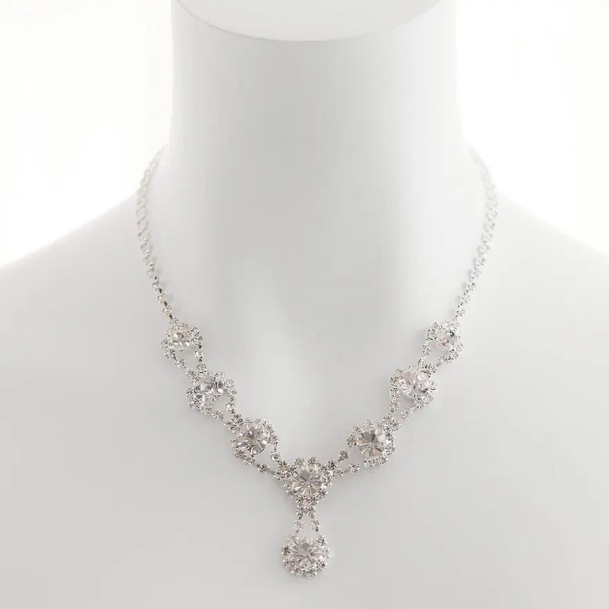 お呼ばれ２点SET★結婚式ゲストアクセサリー★パーティー華やか二点コーディネイトセット★お呼ばれ結婚式の服装に二次会、謝恩会や、ブライダル、ウェディングのドレスやワンピースなどのお呼ばれ服にNecklaceSale！アクセサリネックレスラインストーンイヤリング