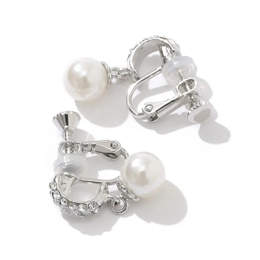 イヤリングピアス結婚式パールアクセサリー大ぶり揺れるゲストウェディングビジューパーティーゴールド/シルバー和装花嫁ボリュームお呼ばれ二次会