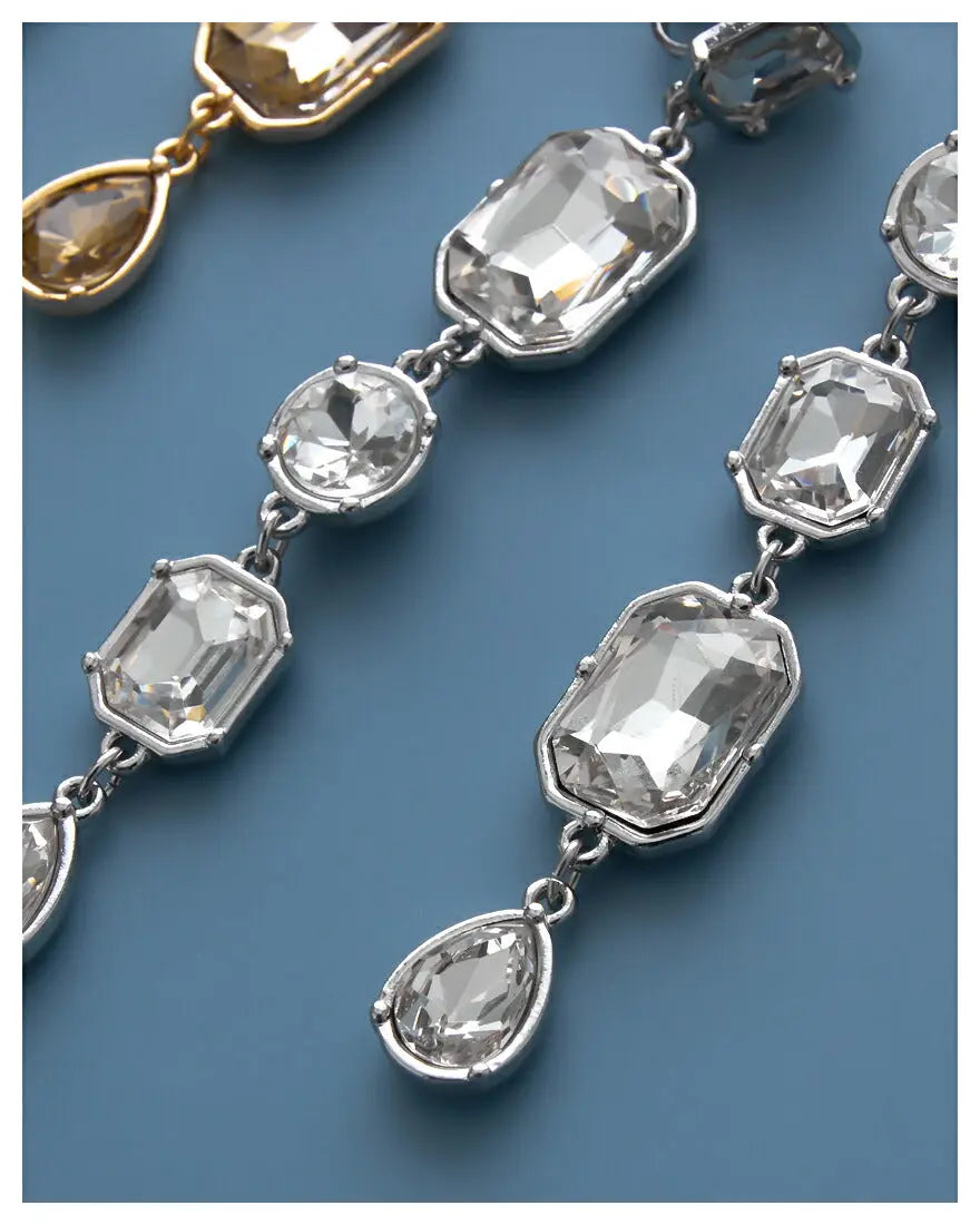 イヤリング結婚式アクセサリーパール以外お呼ばれ大ぶり揺れるゲストウェディングシンプルパーティー二次会ゴールド和装花嫁ボリュームお呼ばれ二次会