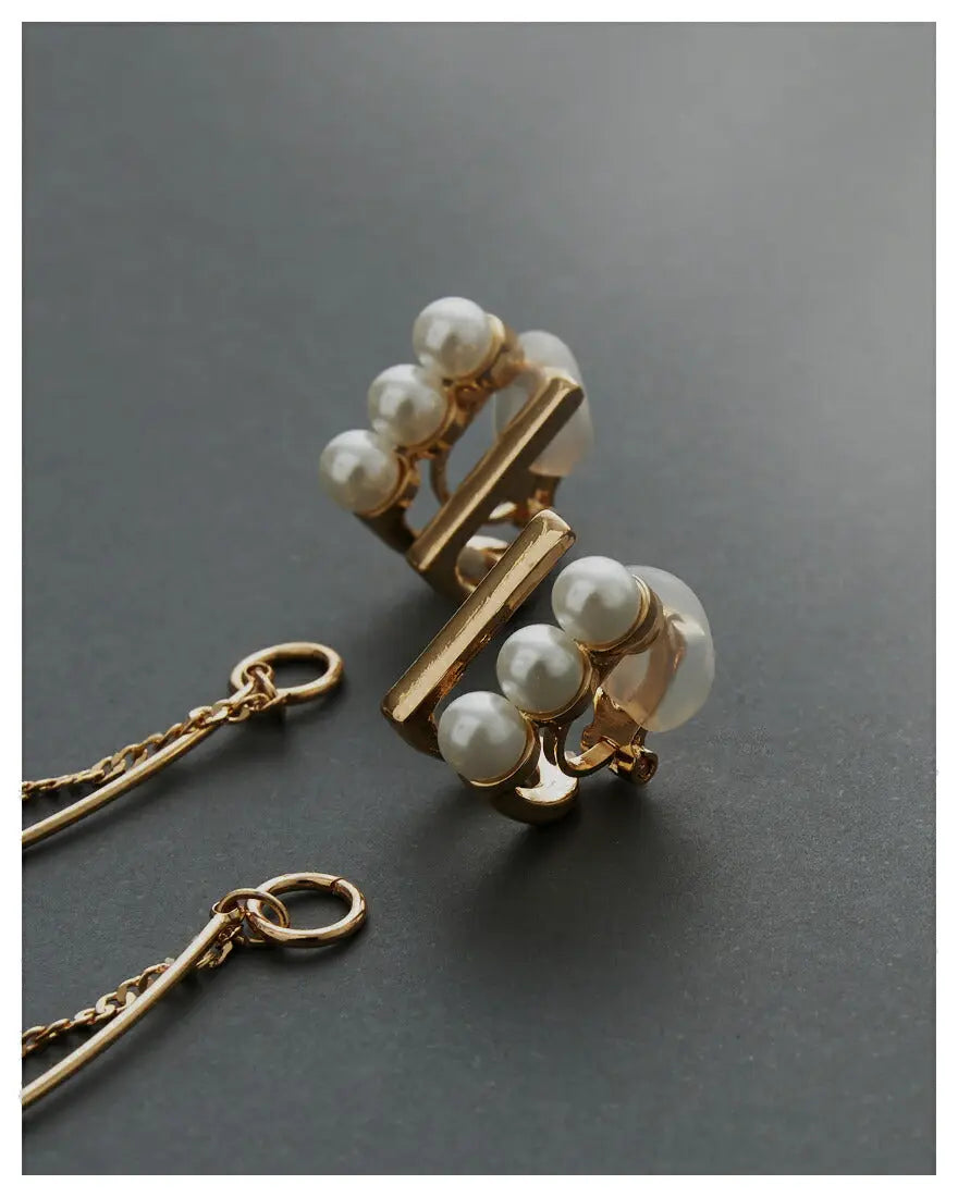 イヤリング 結婚式 アクセサリー  パール 2WAY お呼ばれ 大ぶり 揺れる ゲスト ウェディング 3連 パーティー 二次会 ゴールド 和装 花嫁 ボリューム お呼ばれ 二次会 パーティードレス通販TwinkleGIrls