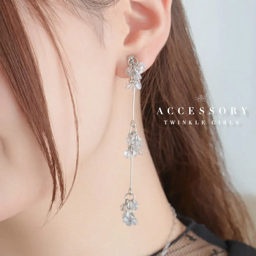 イヤリング 結婚式 アクセサリー  パール お呼ばれ 大ぶり 揺れる ゲスト ウェディング 3連 パーティー 二次会 ゴールド 和装 花嫁 ボリューム お呼ばれ 二次会