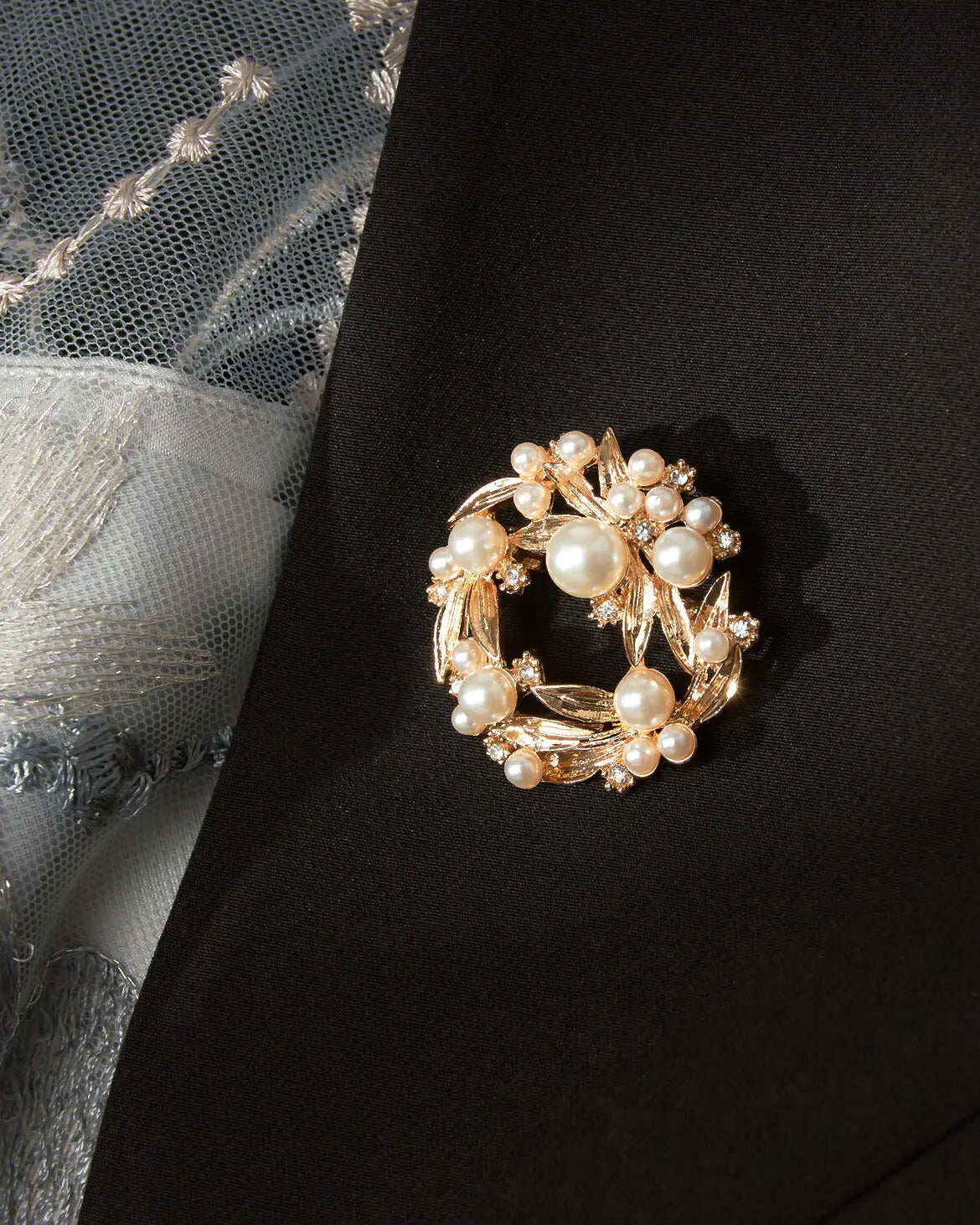 【30%OFFクーポンで1463円】ブローチパールレディースジャケットセレモニー結婚式上品入園式卒園式入学式卒業式パーティー披露宴ゴールドシンプル