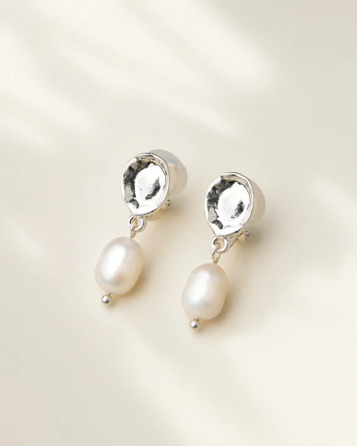 ヘアアクセサリー結婚式パールUピンアクセサリーヘアアクセサリーゲストパーティーヘアアクセゴールドお呼ばれ二次会