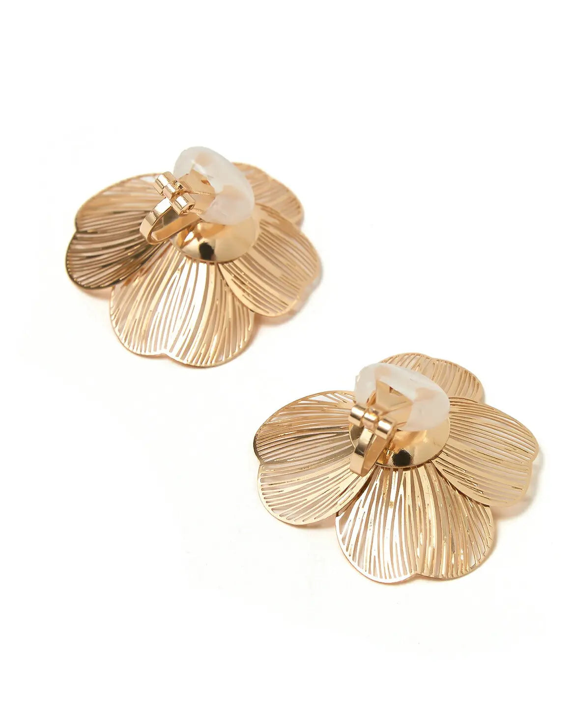 イヤリングピアス結婚式アクセサリー大ぶりお花すずらんゲストウェディングビジューパーティーゴールド和装花嫁ボリュームお呼ばれ二次会