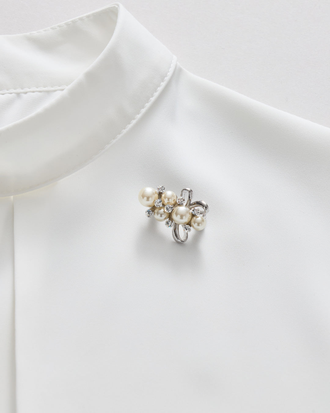 パーティーバッグ結婚式お呼ばれフォーマルバッグ2WAYショルダークラッチレディースシルバーベージュブラック小さめ上品披露宴二次会卒業式入学式謝恩会