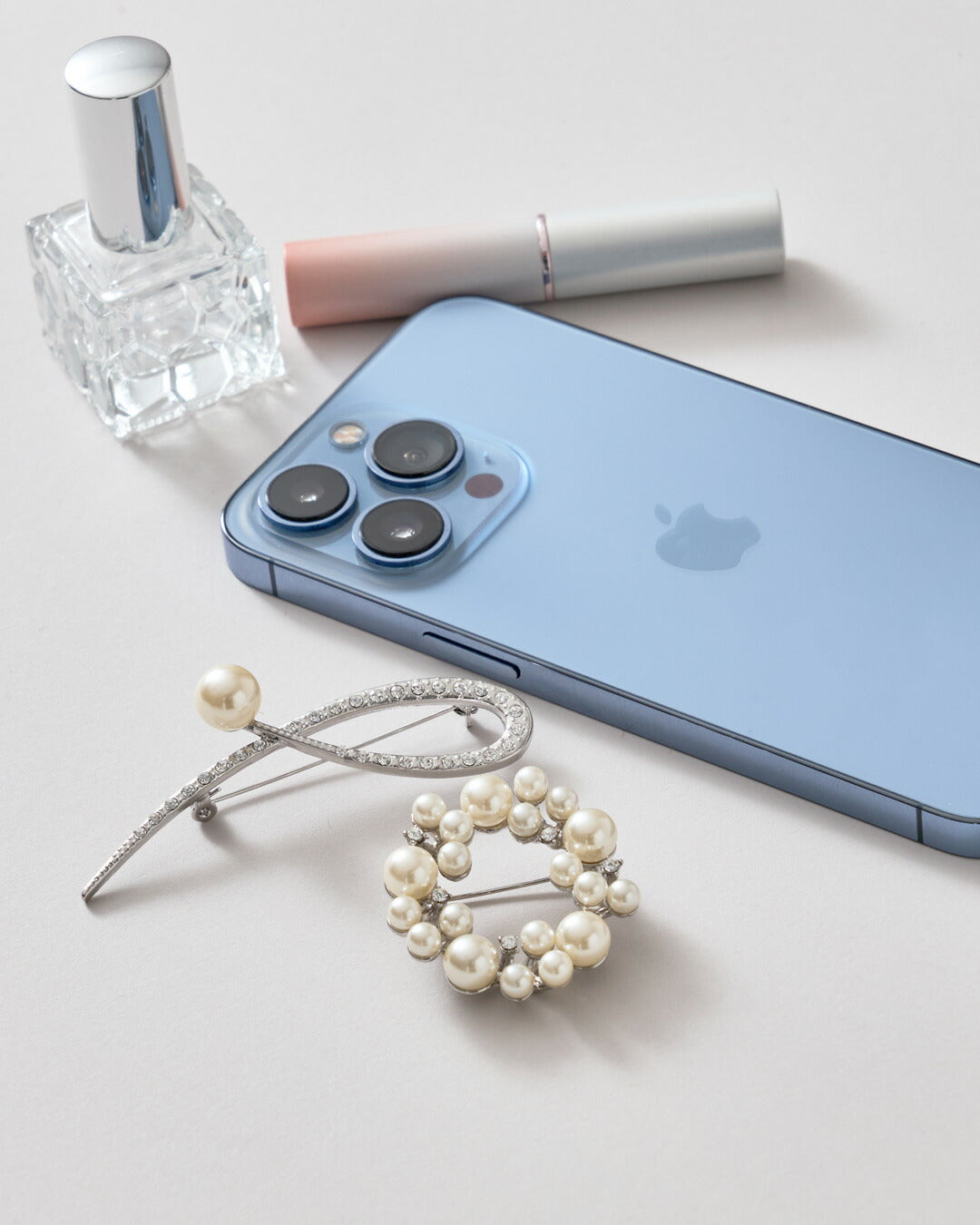 パーティーバッグ結婚式お呼ばれフォーマルバッグ2WAYショルダークラッチレディースシルバーベージュブラック小さめ上品披露宴二次会卒業式入学式謝恩会