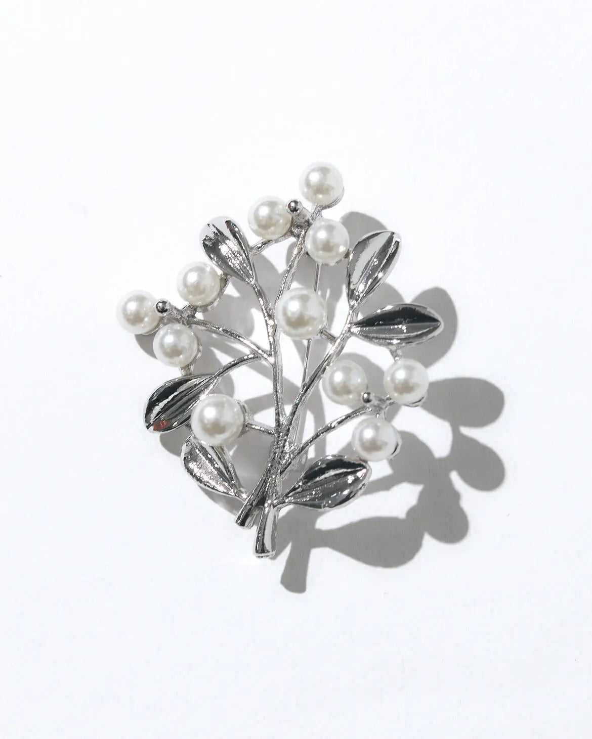 ブローチパールセレモニー結婚式上品入園式卒園式入学式卒業式パーティー披露宴シルバーシンプル