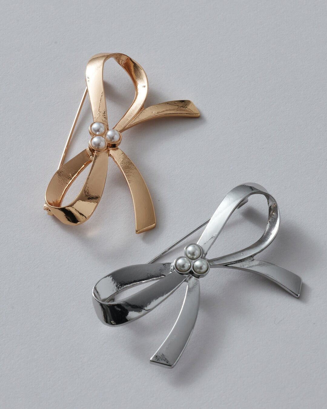 パーティーバッグ結婚式お呼ばれフォーマルバッグ2WAYショルダークラッチレディースシルバーベージュブラック小さめ上品披露宴二次会卒業式入学式謝恩会