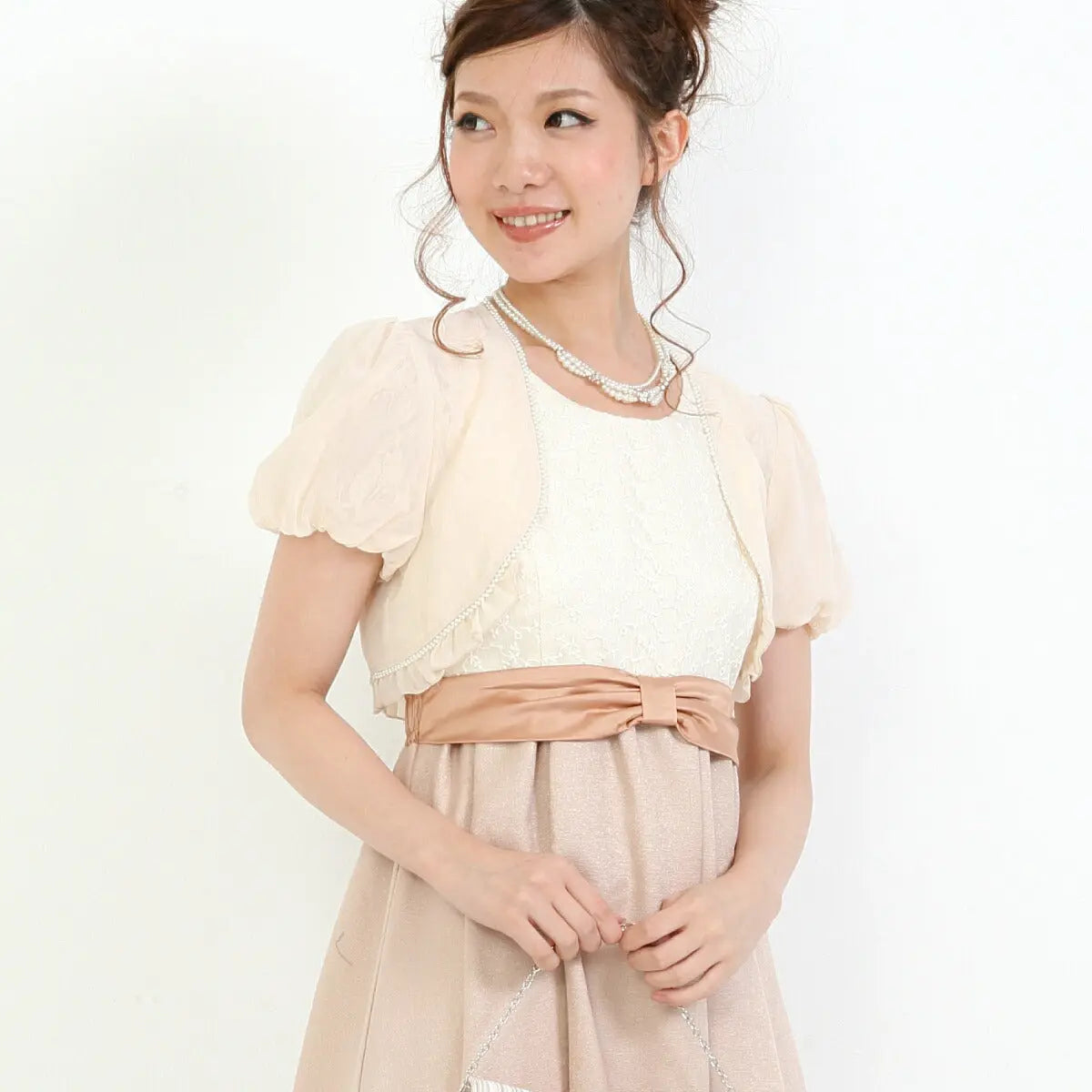 ボレロ羽織り結婚式