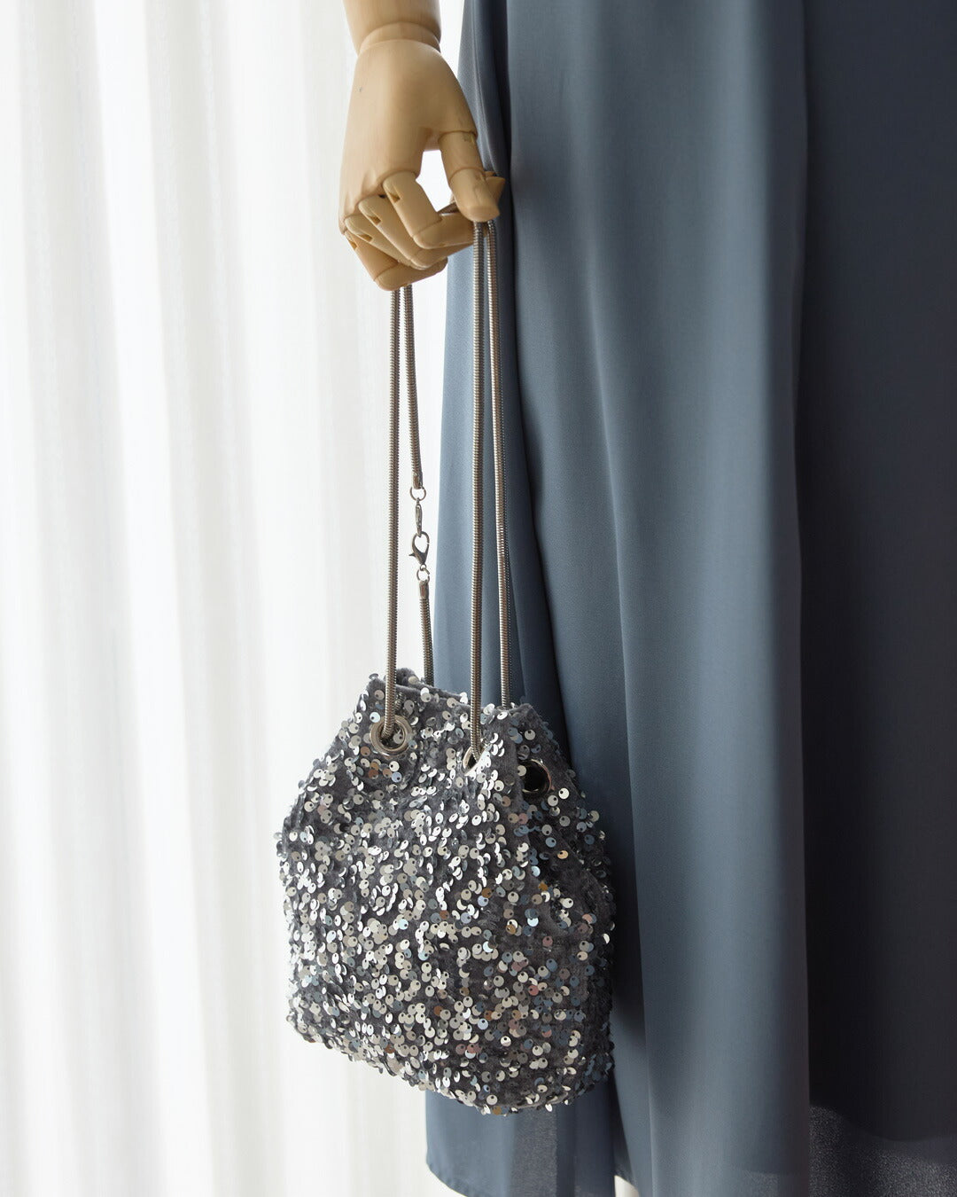 パーティーバッグ 大きめ スマホが入る 巾着 スパンコール 3WAY 軽量180g スネークチェーン ショルダーバッグ クラッチバッグ 結婚式 お呼ばれ 二次会 謝恩会 フォーマル 20代 30代 40代