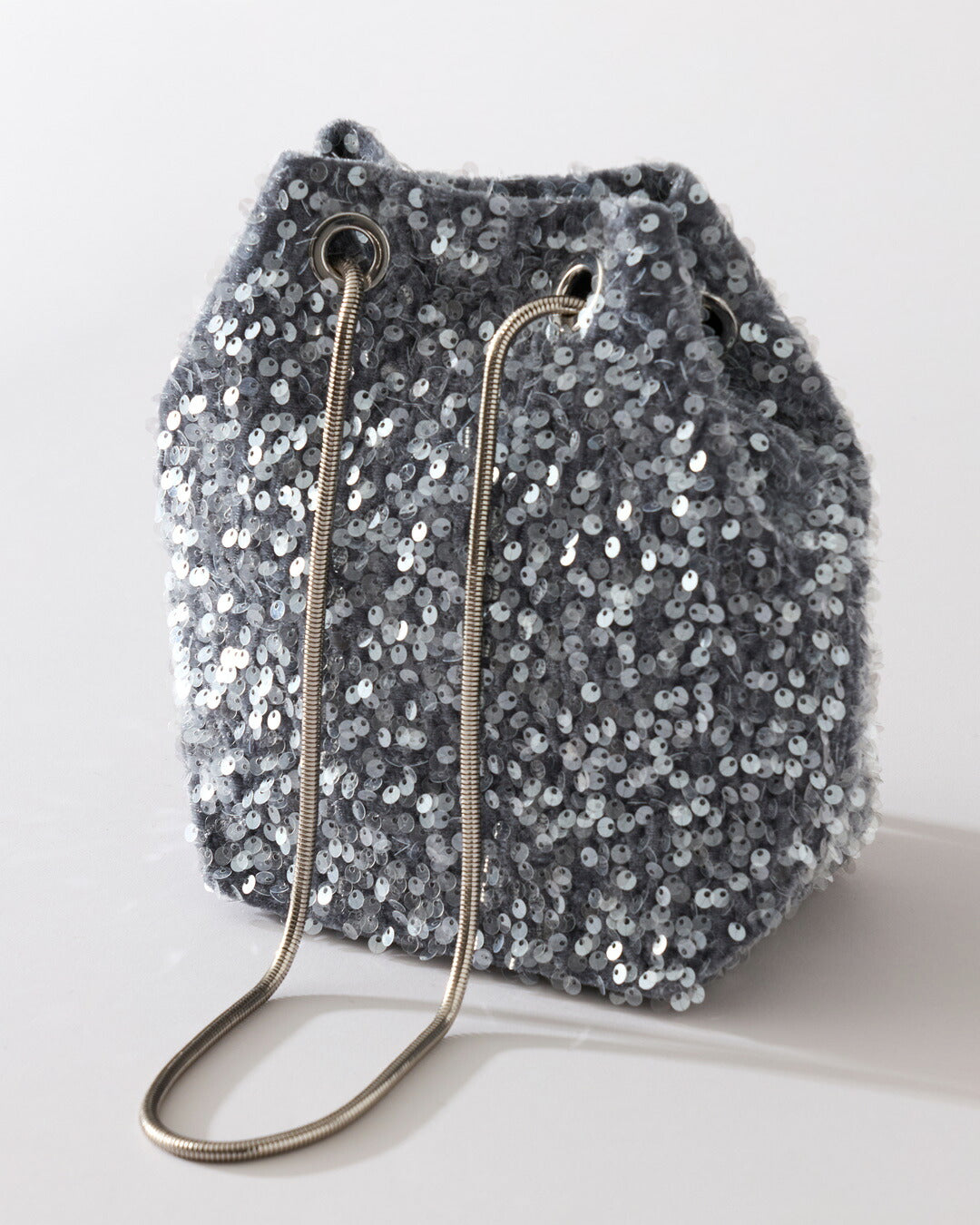 パーティーバッグ結婚式バッグ巾着スパンコール3wayショルダーバッグクラッチバッグ大きめスマホが入るマチ広軽量軽い180gスネークチェーンキラキラ高見えお呼ばれ披露宴二次会謝恩会成人式同窓会卒業式入学式フォーマルレディース黒シルバー