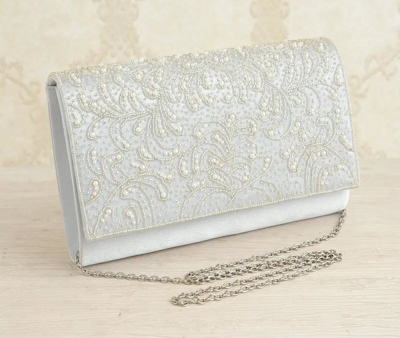 パーティーバッグ結婚式バッグ大きめパールビーズショルダーシルバーパーティバッグサテン披露宴お呼ばれフォーマルレディース即日配送