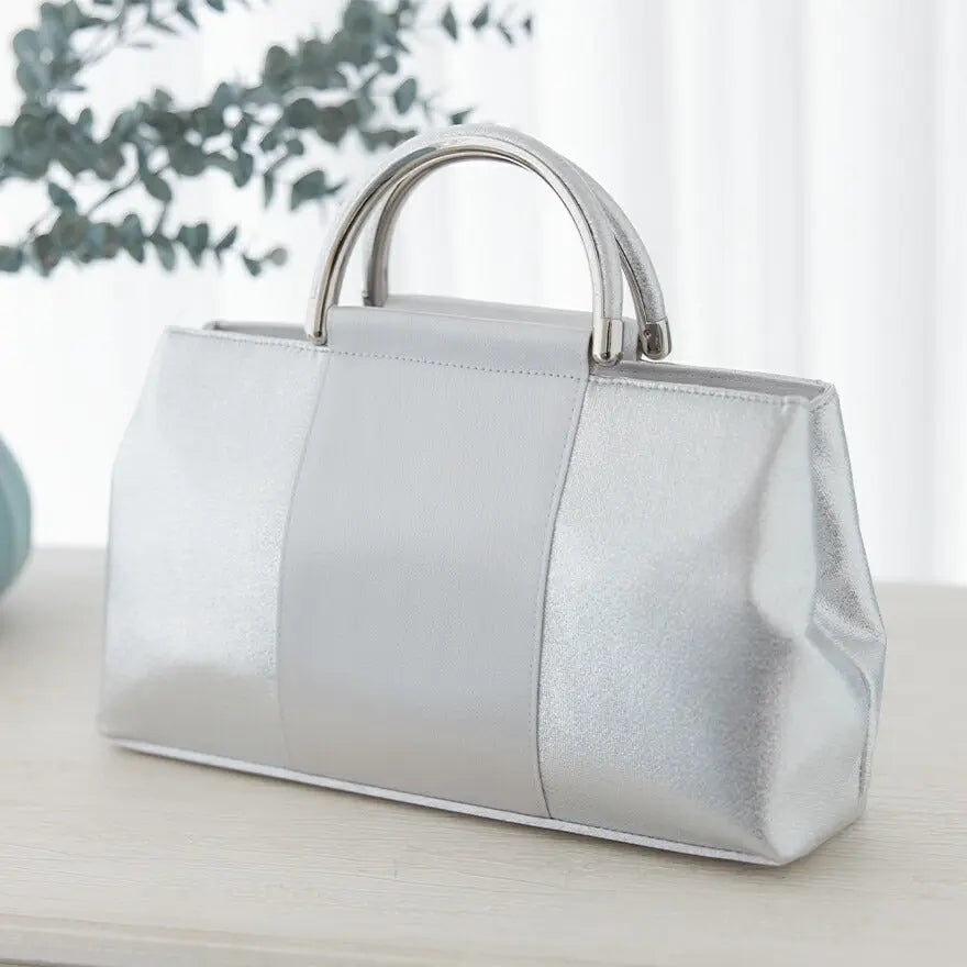 パーティーバッグ結婚式バッグお呼ばれ謝恩会二次会レディース秋冬ショルダー黒/ベージュ大きめサイズ