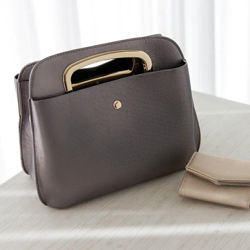 パーティーバッグ結婚式バッグお呼ばれ謝恩会二次会レディース秋冬ショルダー黒/ベージュ大きめサイズ