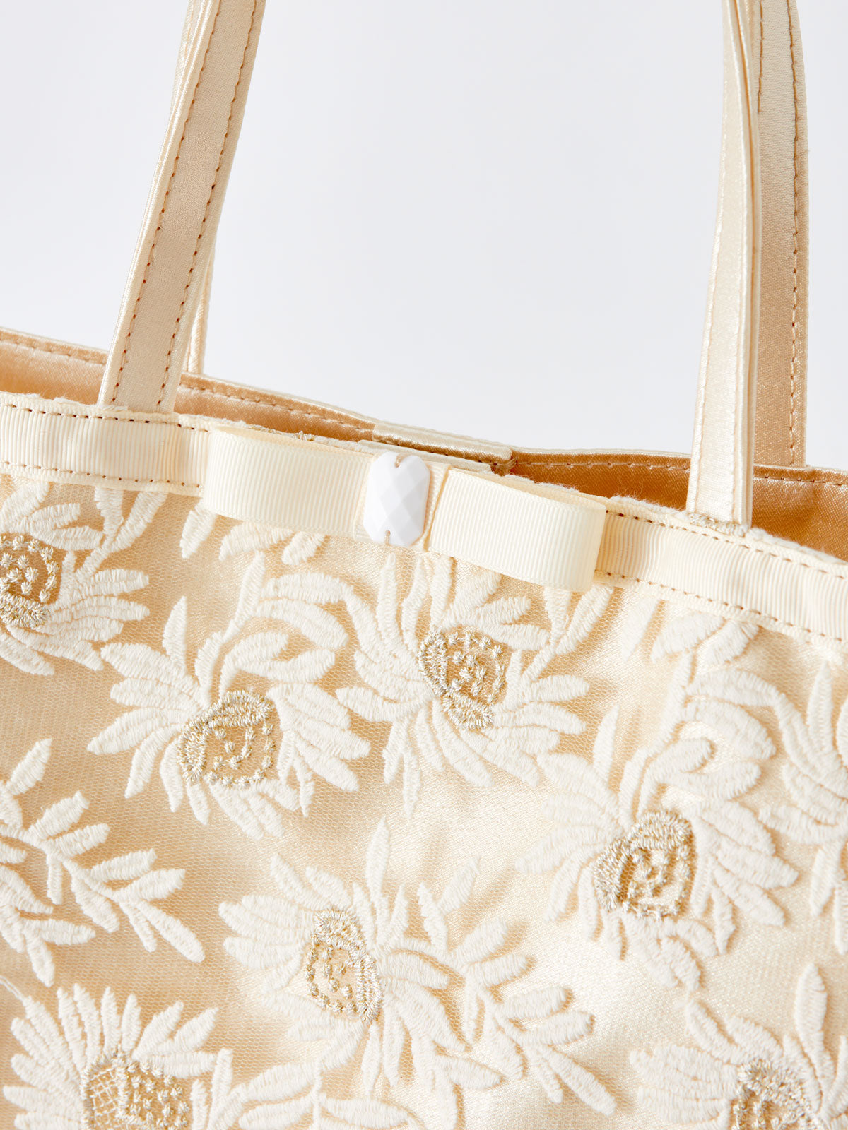 サブバッグ結婚式パーティートートA4フォーマルレース行事翌日配送おしゃれ華やか上品華奢サテンベージュ/ブラック