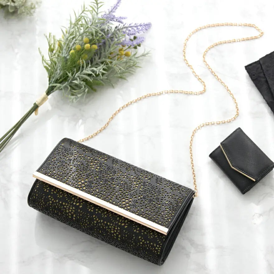 カッティングレースクラッチバッグ