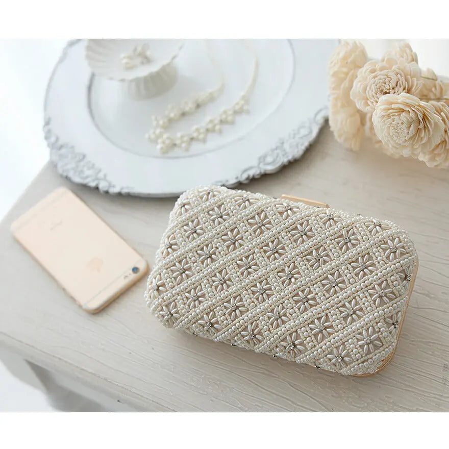 パーティーバッグ結婚式バッグレディース秋冬ビーズ刺しゅう/フェイクパール/ビーズ/スパンコール/コンパクト/2WAY小さめ