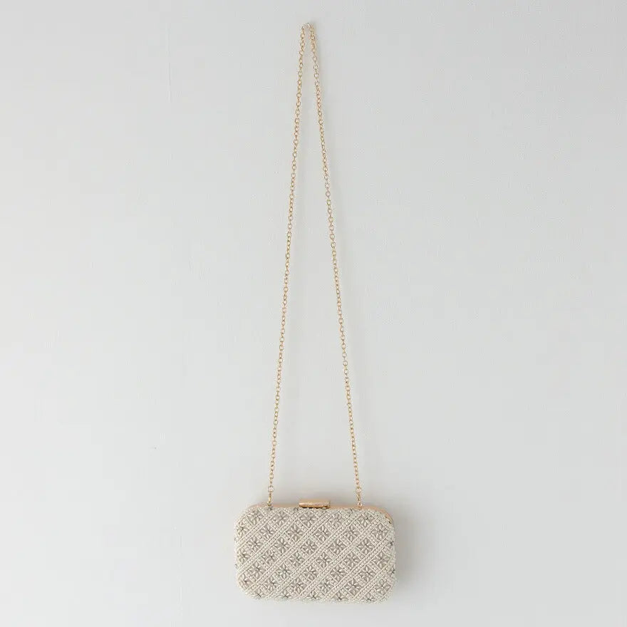 パーティーバッグ結婚式バッグレディース秋冬ビーズ刺しゅう/フェイクパール/ビーズ/スパンコール/コンパクト/2WAY小さめ