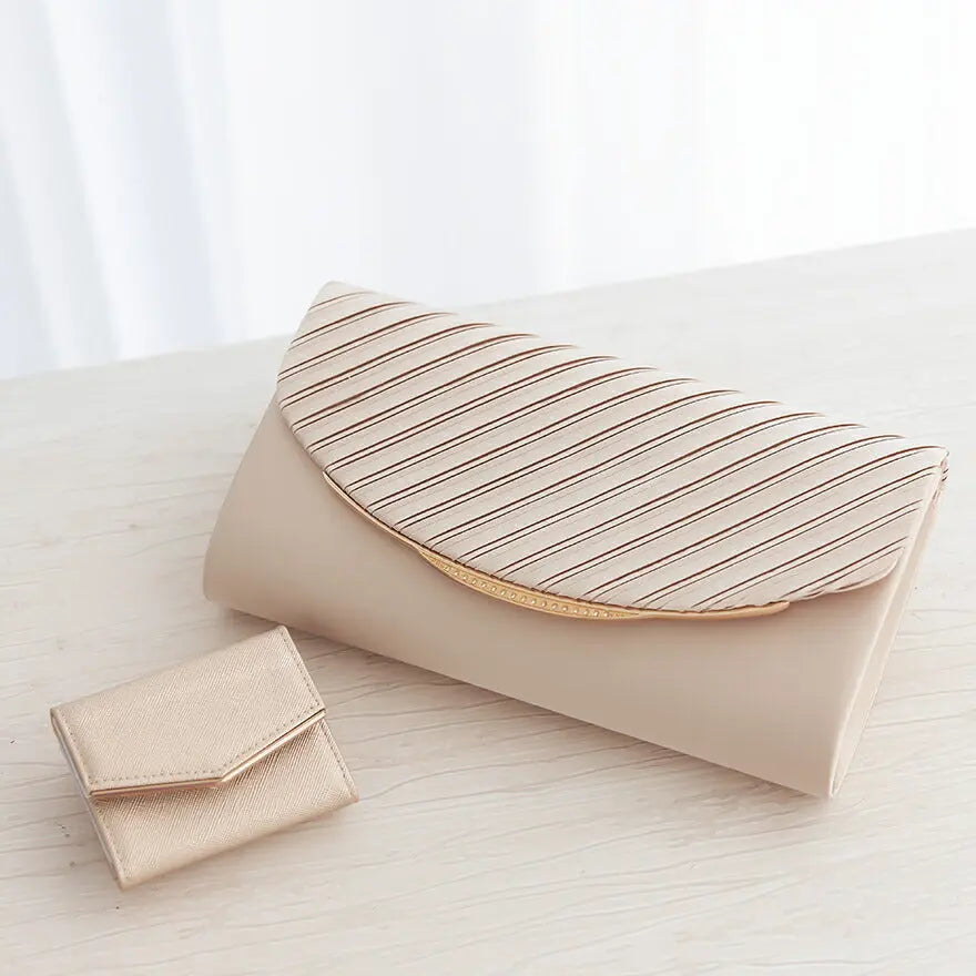 パーティーバッグ結婚式バッグお呼ばれ謝恩会二次会レディース秋冬ショルダー大きめサイズ