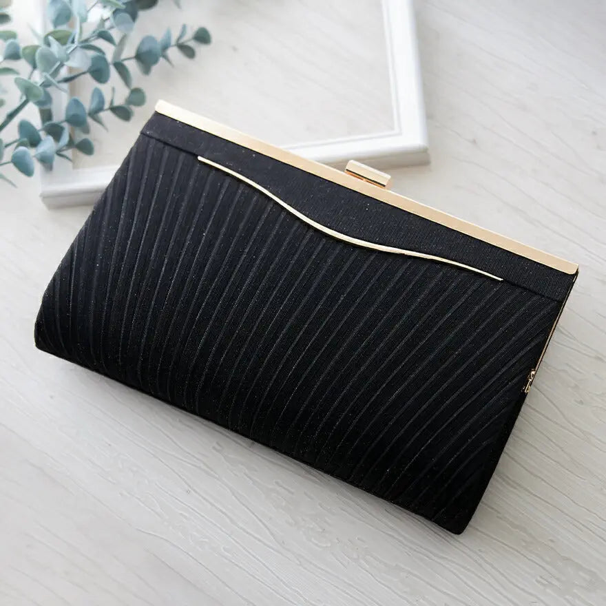 パーティーバッグ結婚式バッグお呼ばれ謝恩会二次会レディース秋冬ショルダー黒/ベージュ大きめサイズ