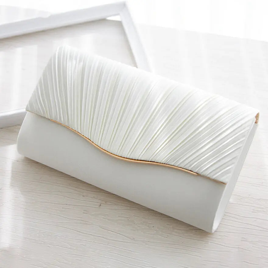 パーティーバッグ結婚式バッグお呼ばれ謝恩会二次会レディース秋冬ショルダー黒/ベージュ大きめサイズ