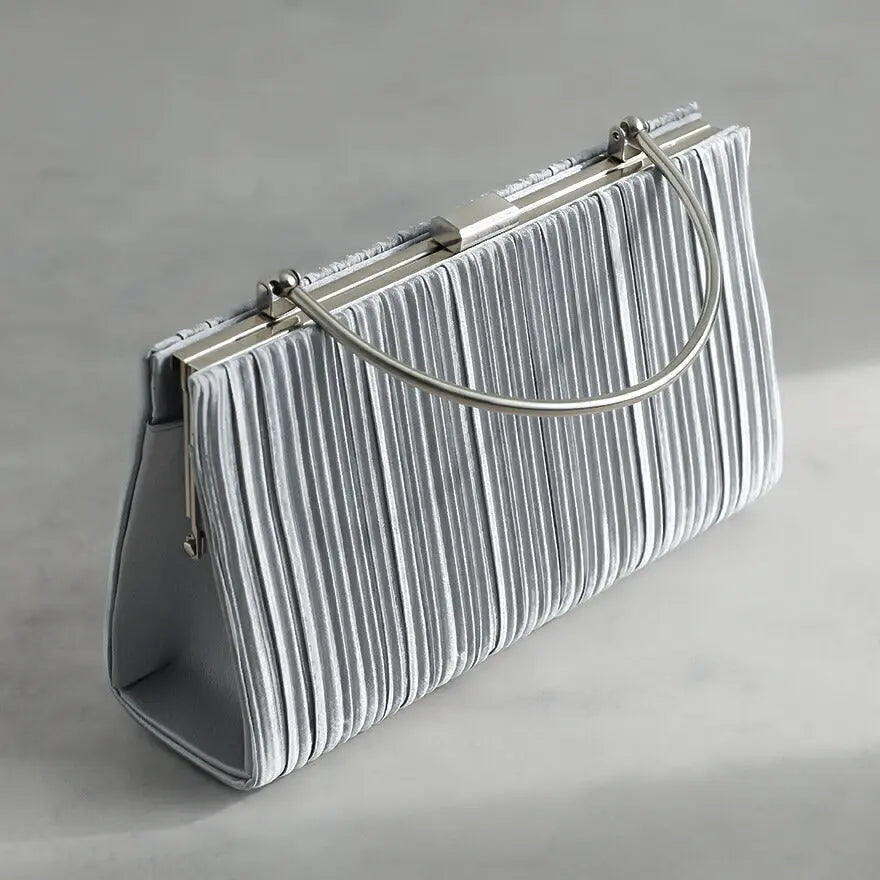 メタルハンドルプリーツパーティーバッグ 結婚式 バッグ パーティーバッグ レディース 秋冬 お呼ばれ/パーティ/サテン/プリーツ/ショルダー/2WAY