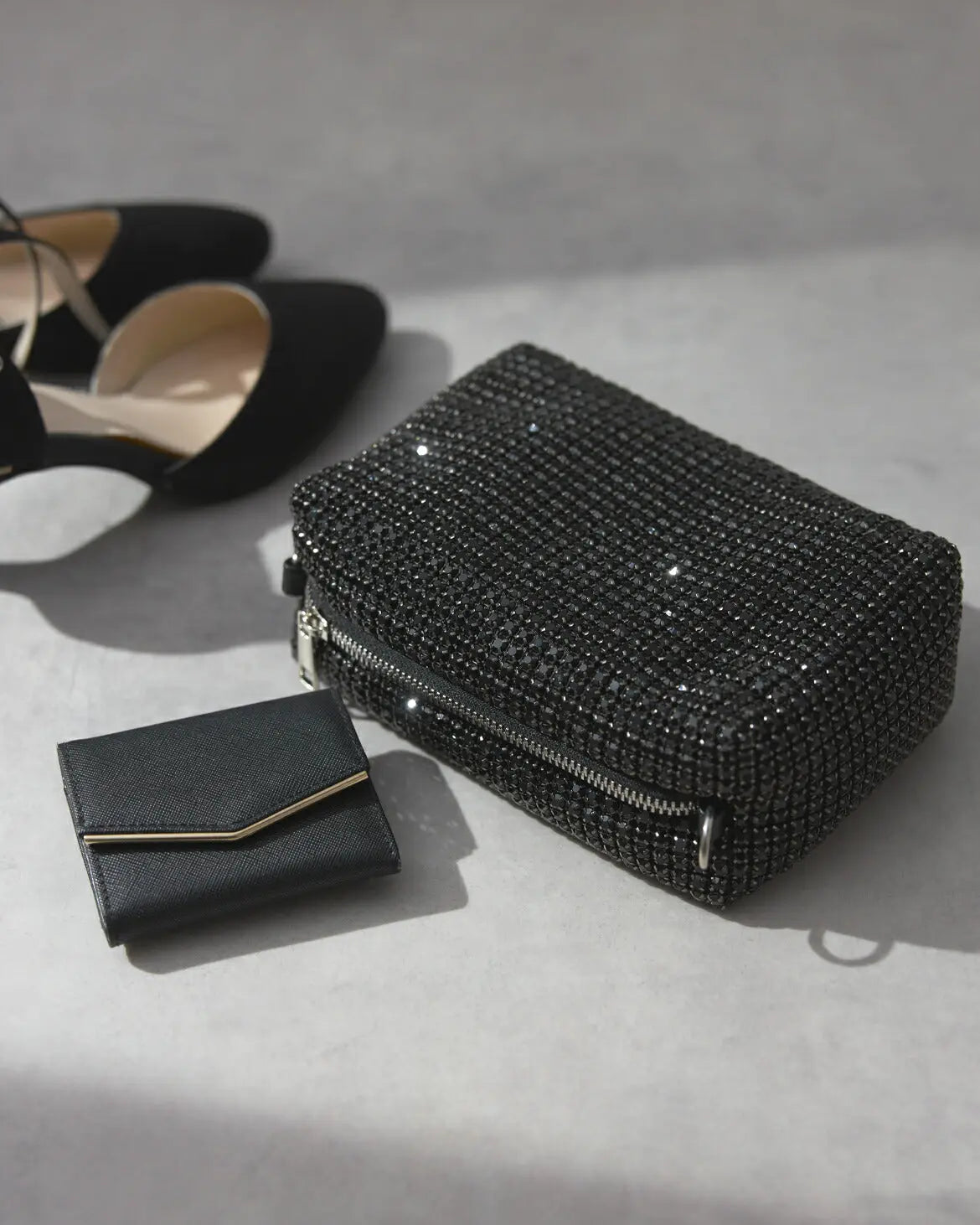 パーティーバッグ結婚式お呼ばれフォーマルバッグ2WAYショルダークラッチレディースシルバーベージュブラック小さめ上品披露宴二次会卒業式入学式謝恩会