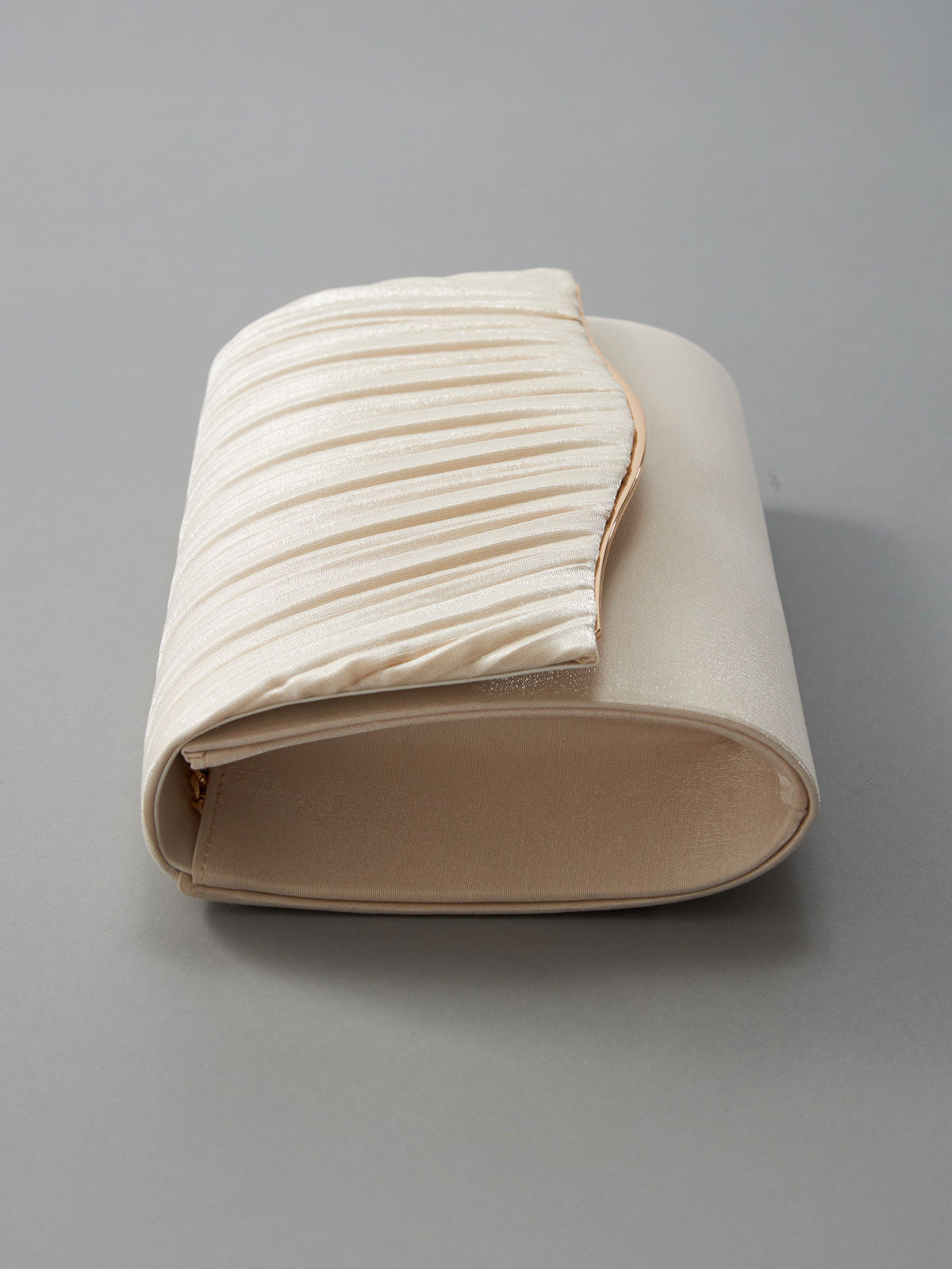 パーティーバッグ結婚式お呼ばれフォーマルバッグ2WAYショルダークラッチレディースシルバーベージュブラック小さめ上品披露宴二次会卒業式入学式謝恩会