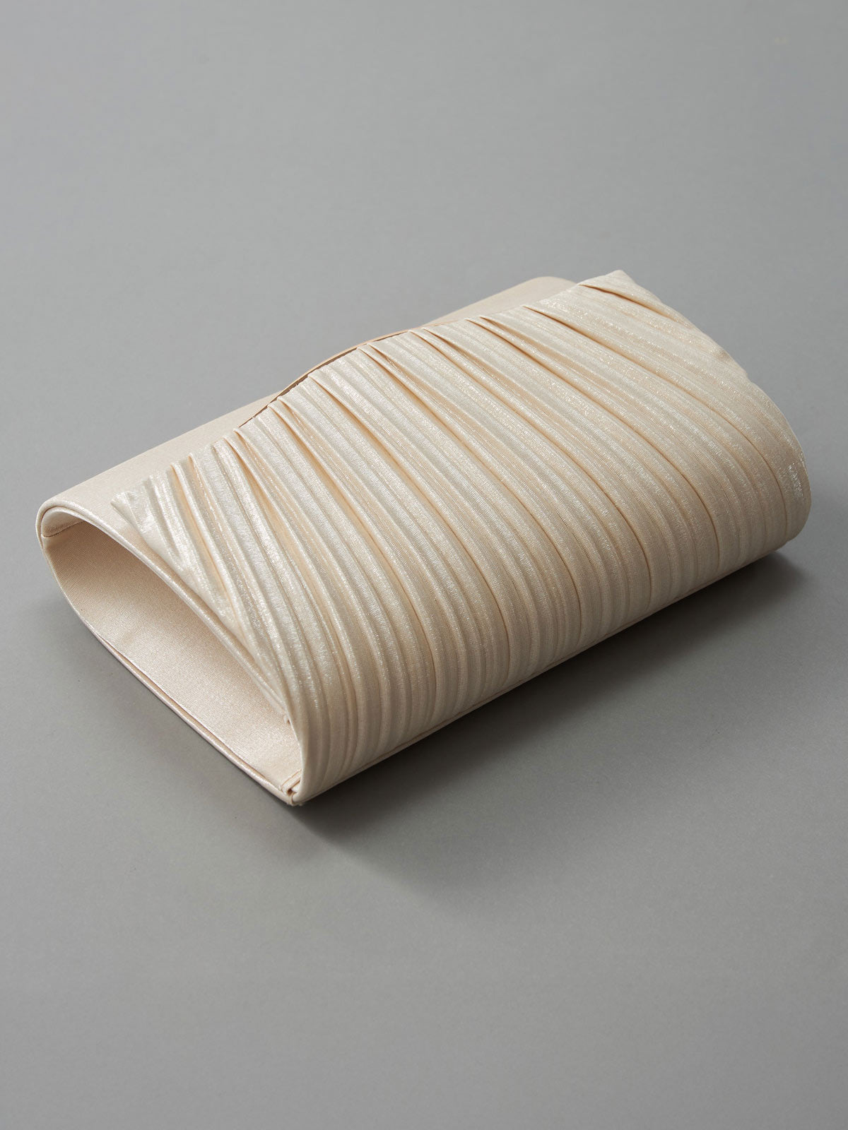 パーティーバッグ結婚式お呼ばれフォーマルバッグ2WAYショルダークラッチレディースシルバーベージュブラック小さめ上品披露宴二次会卒業式入学式謝恩会