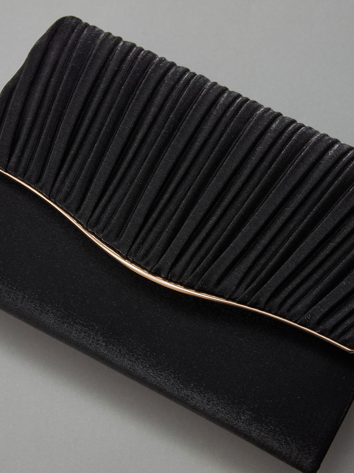 パーティーバッグ結婚式お呼ばれフォーマルバッグ2WAYショルダークラッチレディースシルバーベージュブラック小さめ上品披露宴二次会卒業式入学式謝恩会