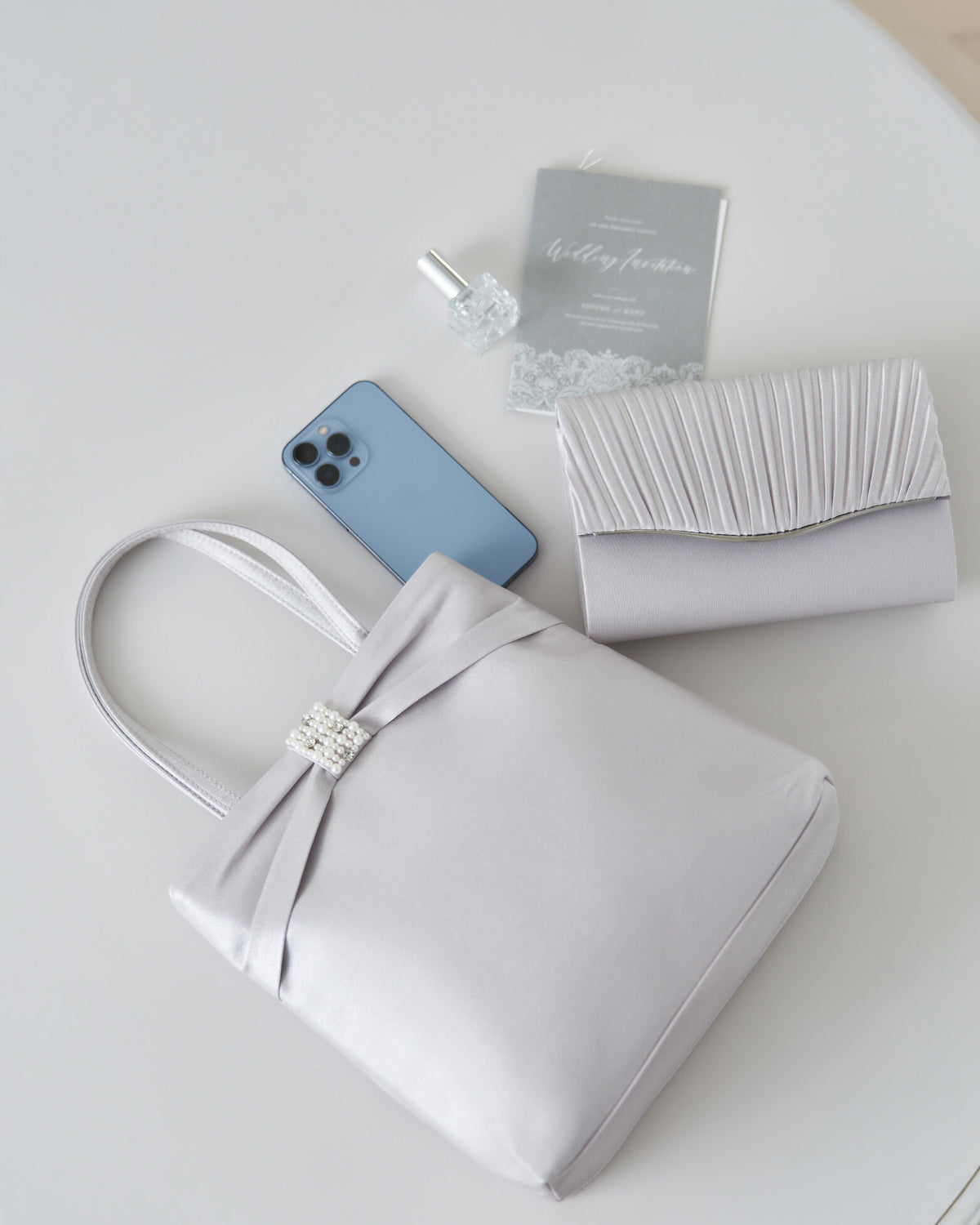 サブバッグレディース春夏小粒ビーズチュール刺繍サテンA4トート結婚式お呼ばれハレの日フォーマルパーティマグネット式シンプルブランド人気