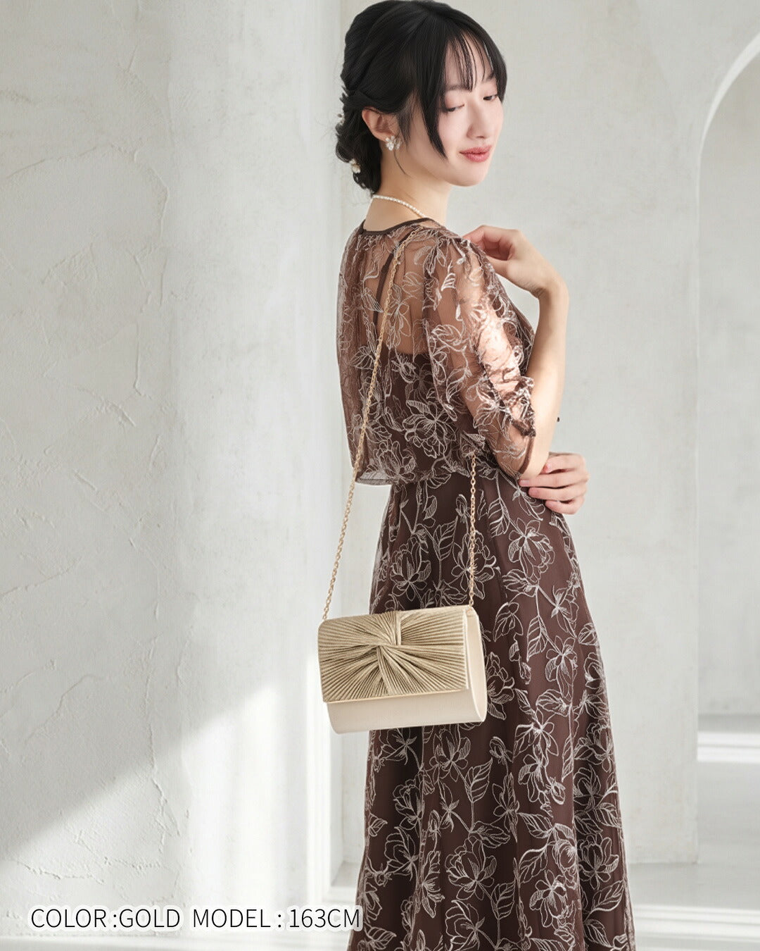 パーティーバッグ結婚式お呼ばれフォーマルバッグ2WAYショルダークラッチレディースシルバーベージュブラック小さめ上品披露宴二次会卒業式入学式謝恩会