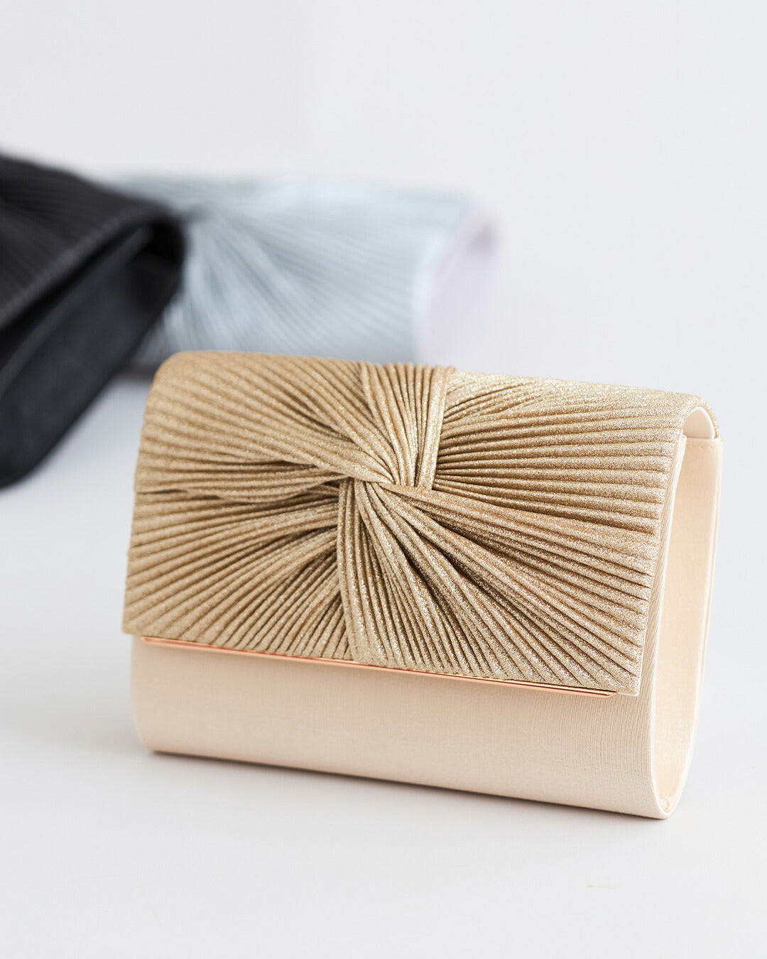 パーティーバッグ結婚式お呼ばれフォーマルバッグ2WAYショルダークラッチレディースシルバーベージュブラック小さめ上品披露宴二次会卒業式入学式謝恩会