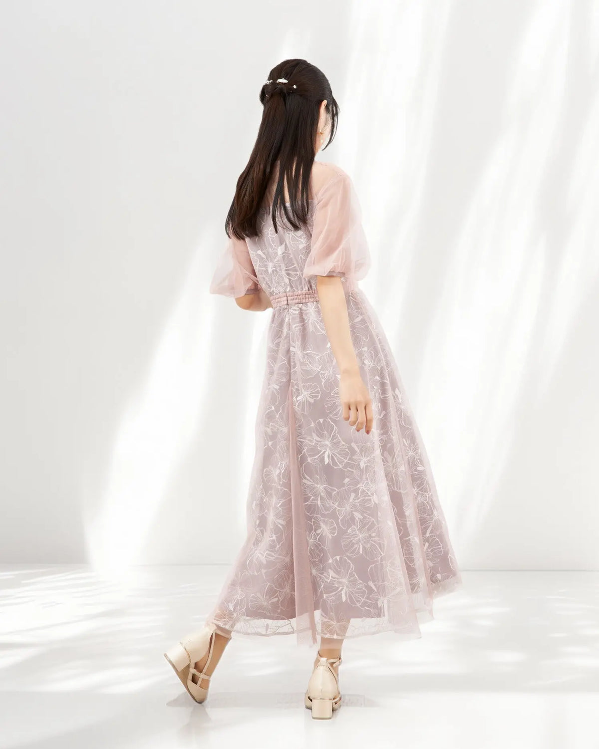 Twinkle Girls パーティードレス 結婚式 体型カバー お呼ばれ ワンピースドレス 30代 40代 花刺繍 シアー パフ袖 レディース M/L - パーティードレス通販TwinkleGIrls